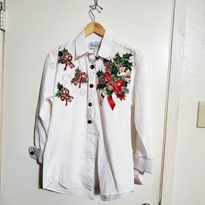 Klassie Lassie White Christmas Women's Shirt Size Small
